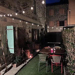 Du Cerf Apartamento Llivia